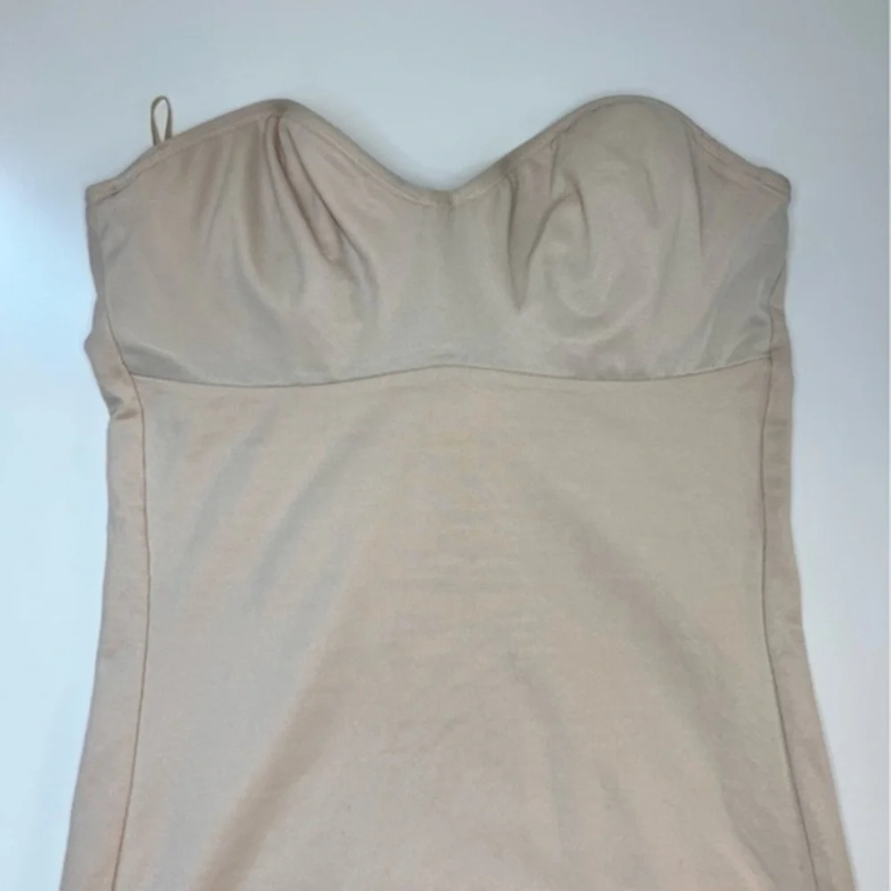 Victoria’s Secret Nude Shape Wear Bra Dress‎ Slip Size 34A